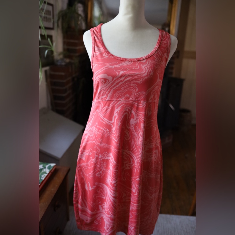 Columbia Red Swirl Pattern Dress